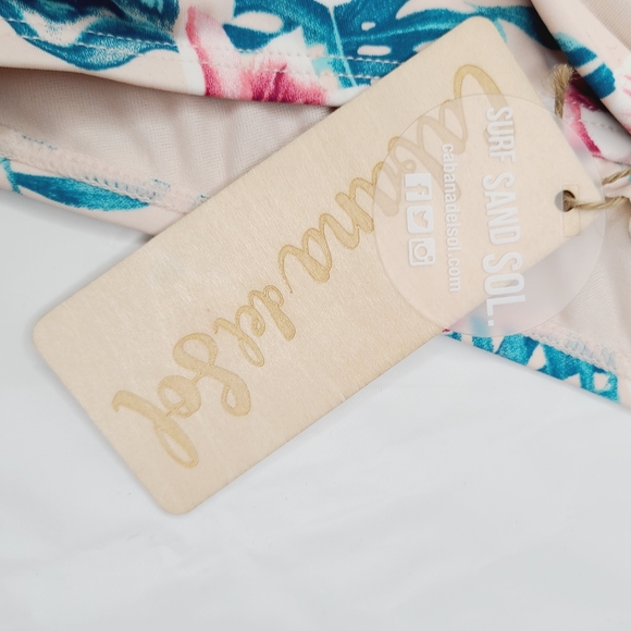 NWT Cabana Del Sol Floral Ruffled Bikini Set - Picture 5 of 8